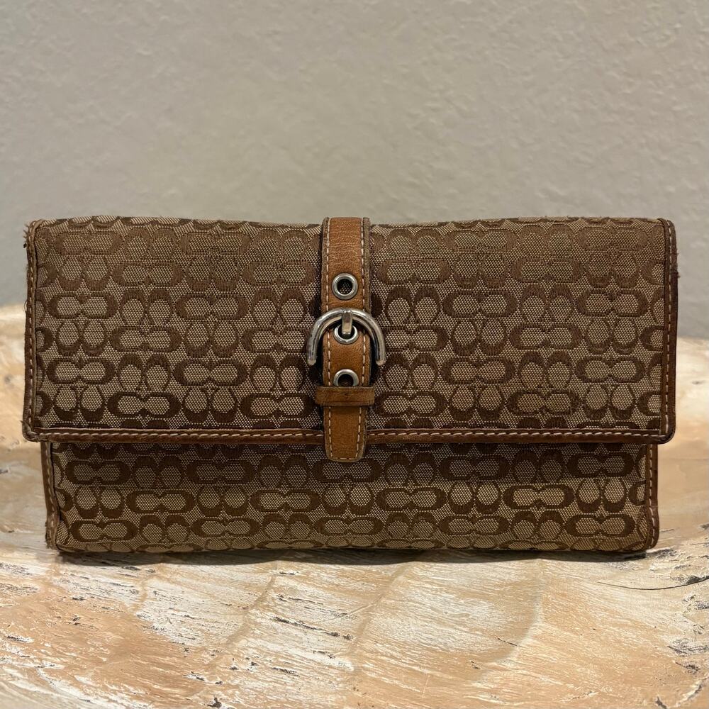 VTG COACH Signature Canvas Khaki Buckle Snap Button Back Zipper Pocket Tri-Fold